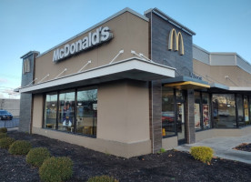 Mcdonald's outside