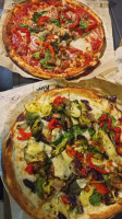 Blaze Pizza food