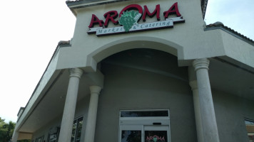 Aroma Market Catering outside