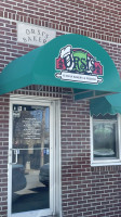 Orsi's Italian Bakery Pizzeria outside