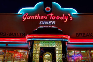 Gunther Toody's food