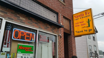 Santa Fe Taqueria Liquor Store food