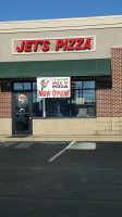 Jet's Pizza food