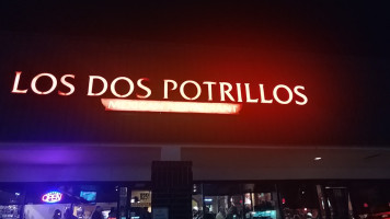 Los Dos Potrillos Mexican food