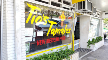 Tio's Tamales outside