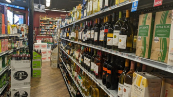 Cut Rate Package Liquor Stores outside