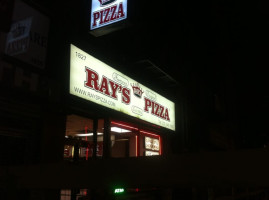 Famous Original Ray's Pizza food