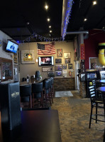 Turtle Creek Pub And Grill inside