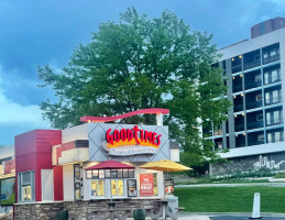 Good Times Burgers Frozen Custard outside