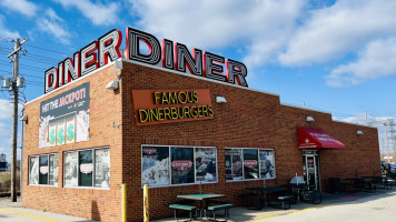 Diner Inc inside