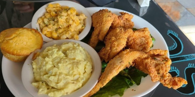 Southern Comfort And Lounge food