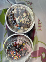 Menchies Trinity food