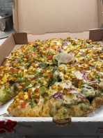 Curry Pizza House food