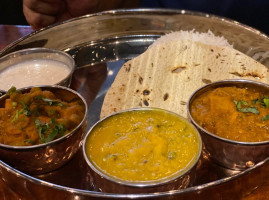 Himalayan Curry House Restaurant And Bar food