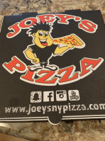 Joey's Pizza outside