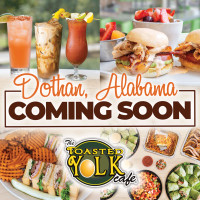 The Toasted Yolk Cafe- Dothan outside