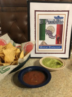 Ernesto's Mexican Food food