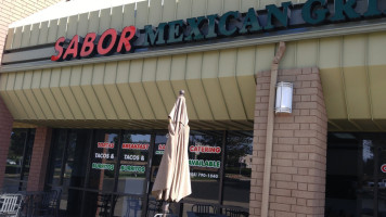 Sabor Mexican Grill food