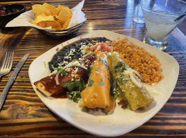 Amigos Cantina food