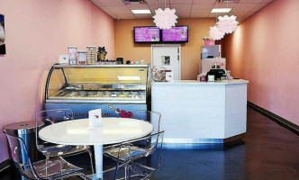 Fabulous Ice Cream And Cafe inside