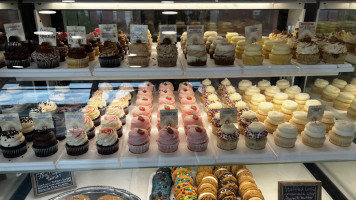 Gigi's Cupcakes food