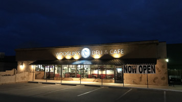 Wooglin's Deli Cafe food