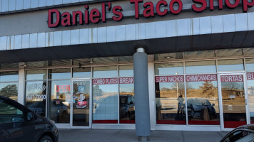 Daniel's Taco Shop food
