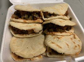 Gorditas Las Lupitas food