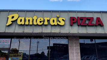 Pantera's Pizza outside