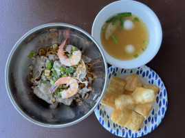 Hu Tieu De Nhat food