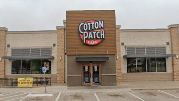 Cotton Patch Cafe outside