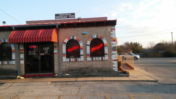 Santa Fe County Taco Company outside