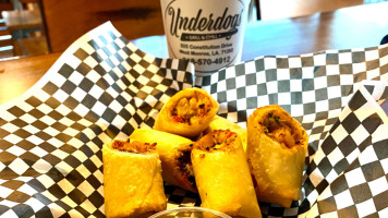 Underdogs Grill Chill food