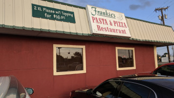 Frankie's Pasta Pizza food