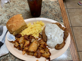 Woodsby's Cafe food