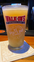 Walk On's Sports Bistreaux Lake Charles food