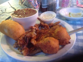 Dudley's Cajun Cafe food