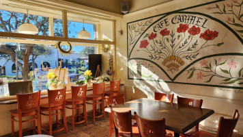 Café Carmel inside