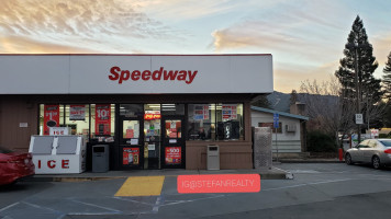 Speedway outside