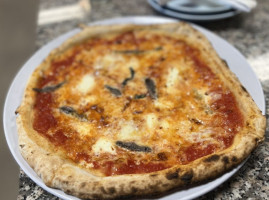 Crust Pizzeria Napoletana Herndon food