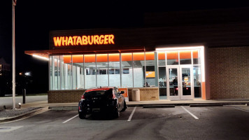 Whataburger outside