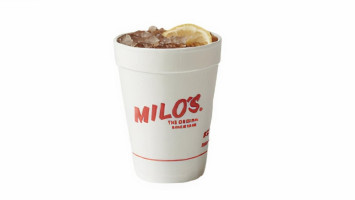 Milo's Hamburgers food