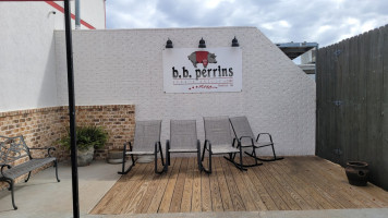 B.b. Perrins Sports Grille outside
