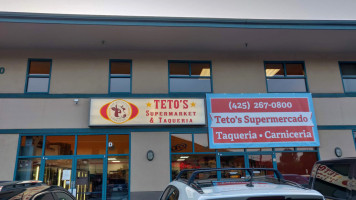 Teto's Supermarket Taqueria food