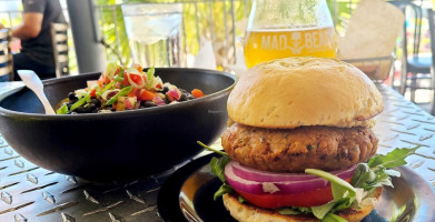 Mad Beach Craft Brewing Company food