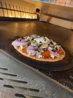 Blaze Pizza food