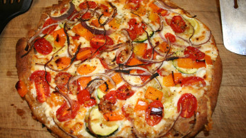 The Slice Pizzeria food