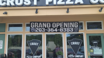 Crust Pizza Company food