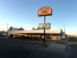 South Side Liquor outside