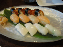 Kaiwa Teppan Sushi inside